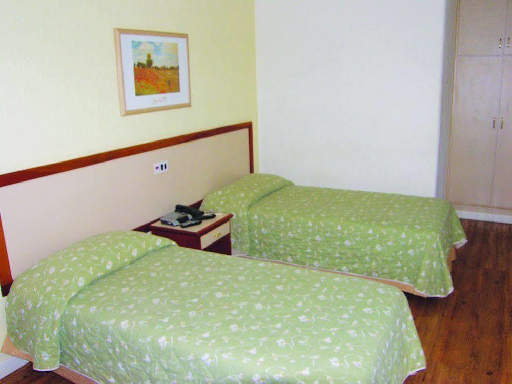 Hotel Inter Plaza 2*